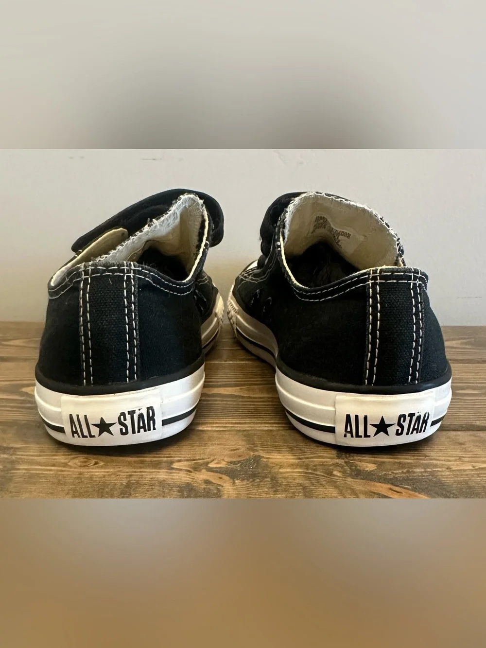 Converse Chuck Taylor All Star 3 Strap Low-Top Sneakers Black/White Youth 1